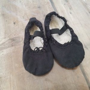 Sansha Canvas Ballet Shoes Size 00M